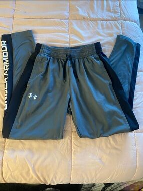 Under Armour Gray and Black Men's Performance Jogger Pants